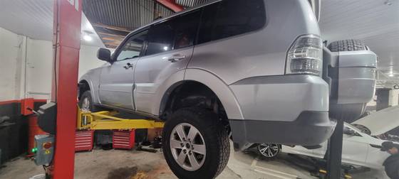 MITSUBISHI PAJERO FULL 3.8 HPE 4X4 V6 24V GASOLINA 4P AUTOMÁTICO